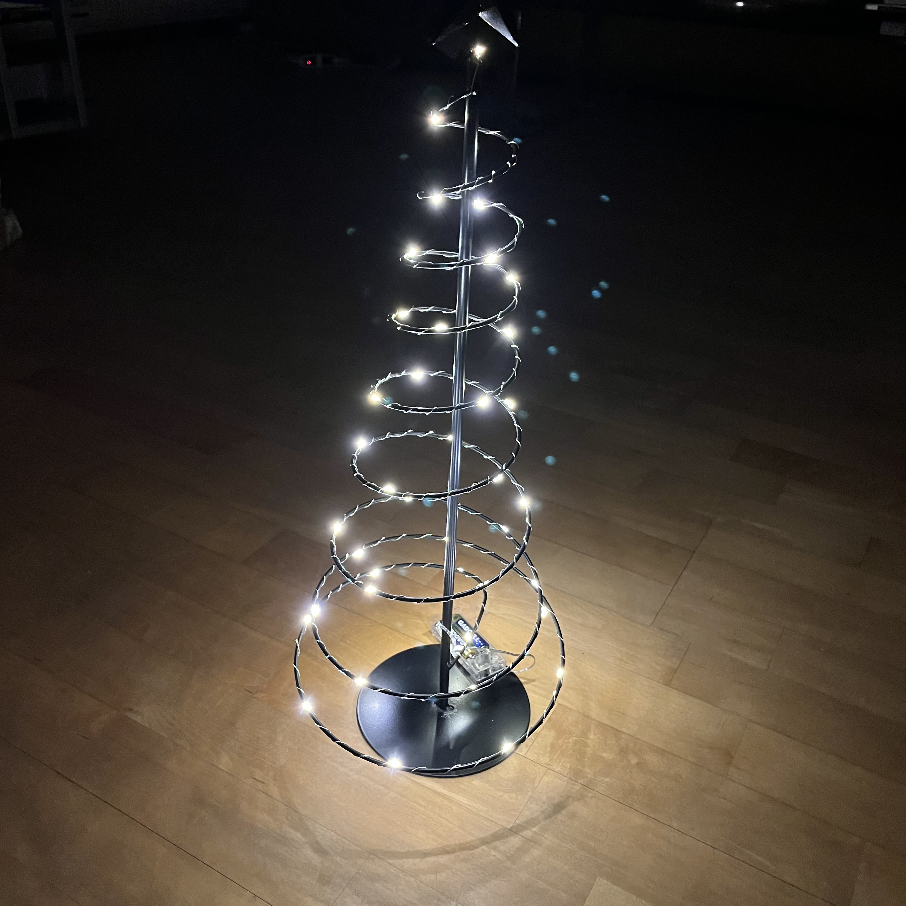 LED-Tanne aus Metall mit LED-Beleuchtung