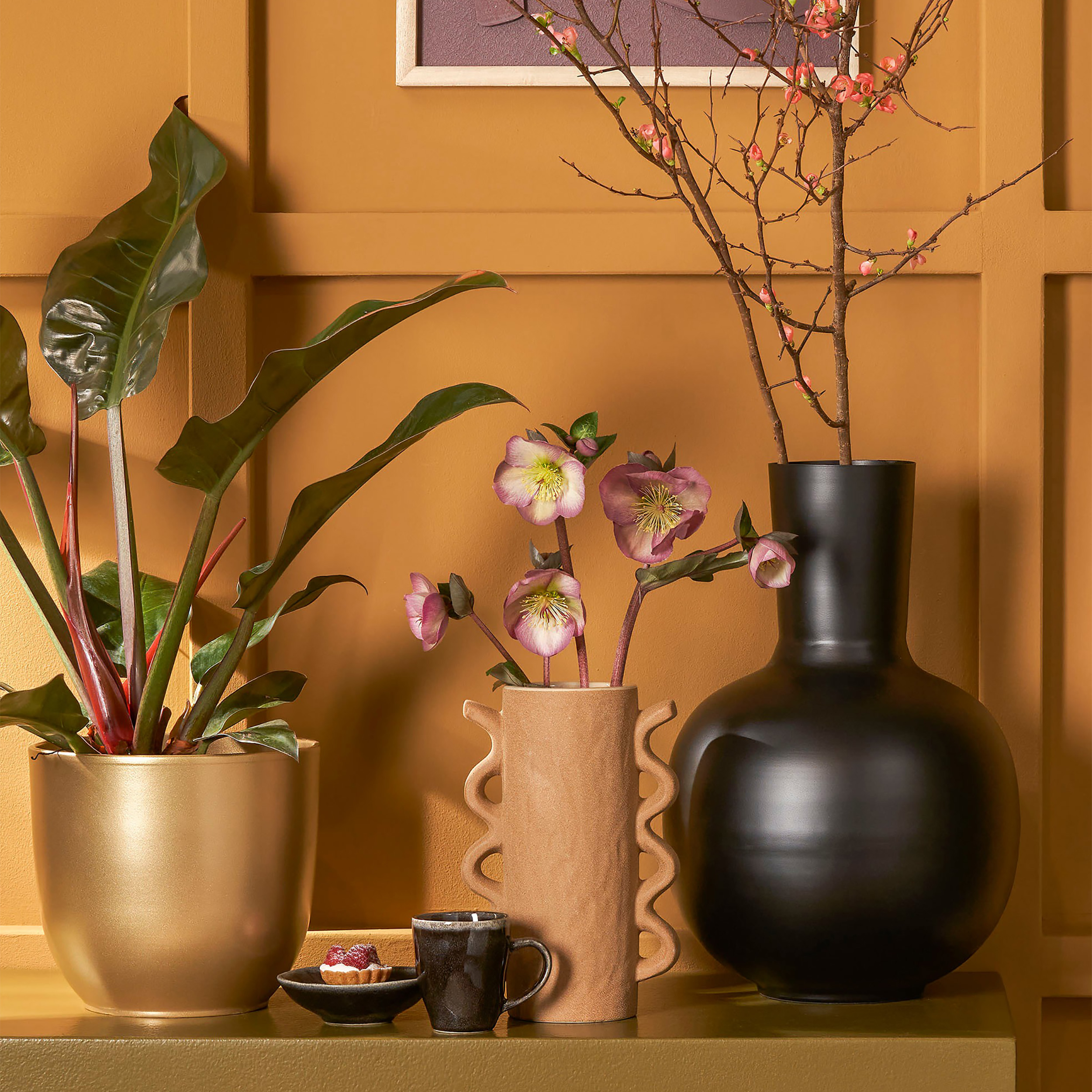Blumenübertopf "Tusca" aus Keramik in vielen Farben und Größen