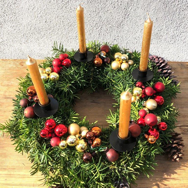 4 x Kerzenhalter aus Metall mit Pick für Adventskranz