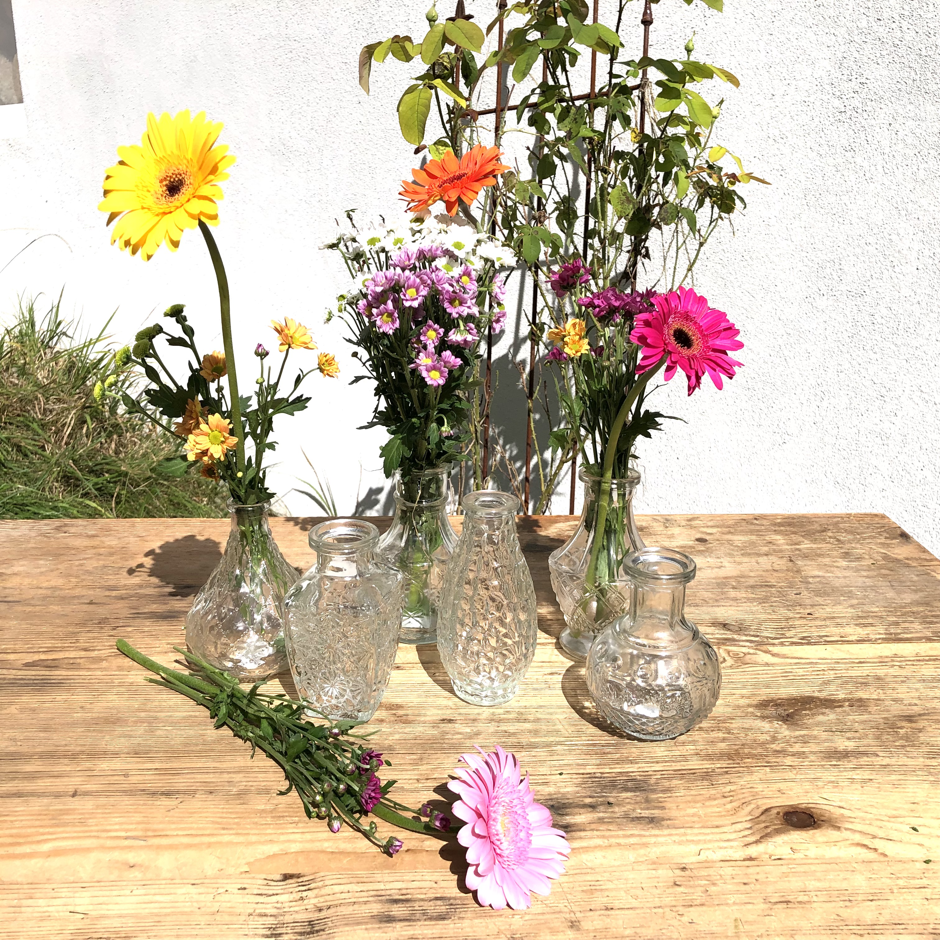6-tlg. Set Vasen aus Glas im Vintage Look in verschiedenen Größen erhältlich