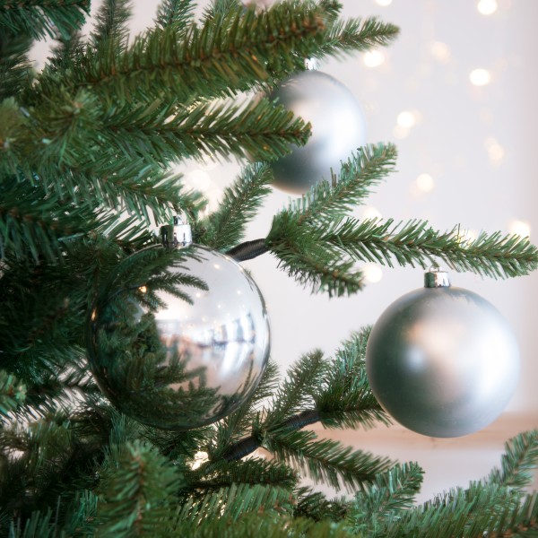 Weihnachtskugeln aus Kunststoff - Ø 8-18 cm - wetterfest