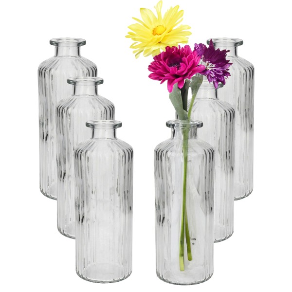 12 x Vasen und Dekoflaschen aus Glas in verschiedenen Größen